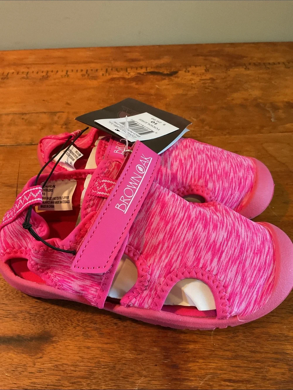 Brown Oak Water Shoes NWT